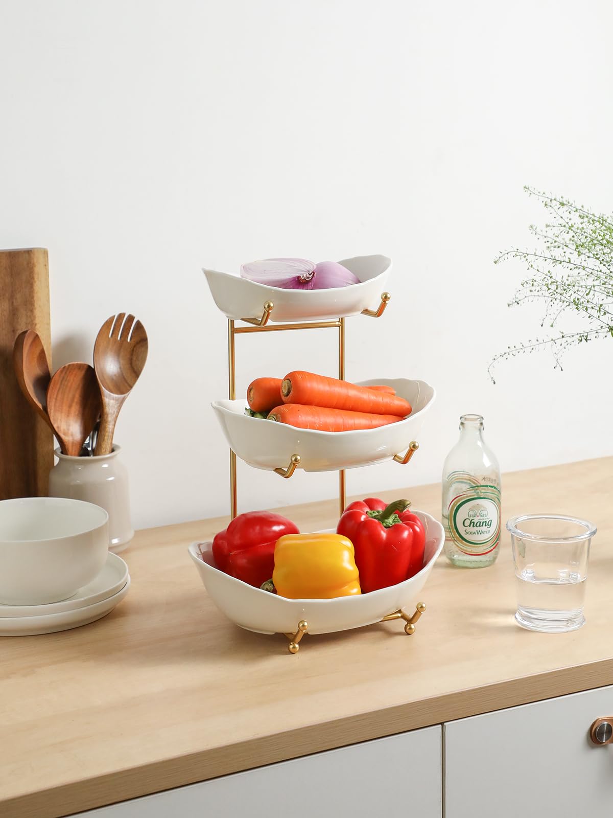 3 Tier White Ceramic Fruit Bowl Q4137