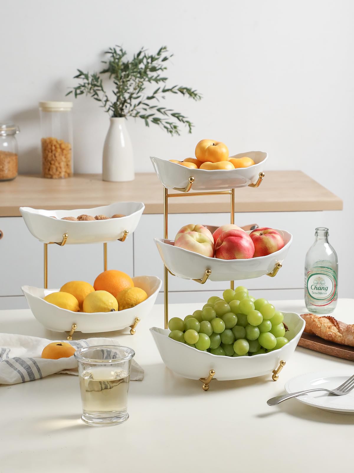 3 Tier White Ceramic Fruit Bowl Q4137